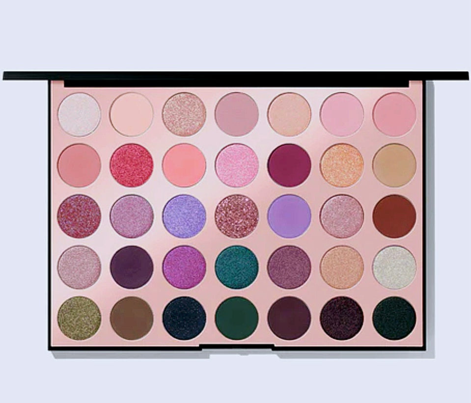 www.canadianbeautybyshareenx.com available at best prices !